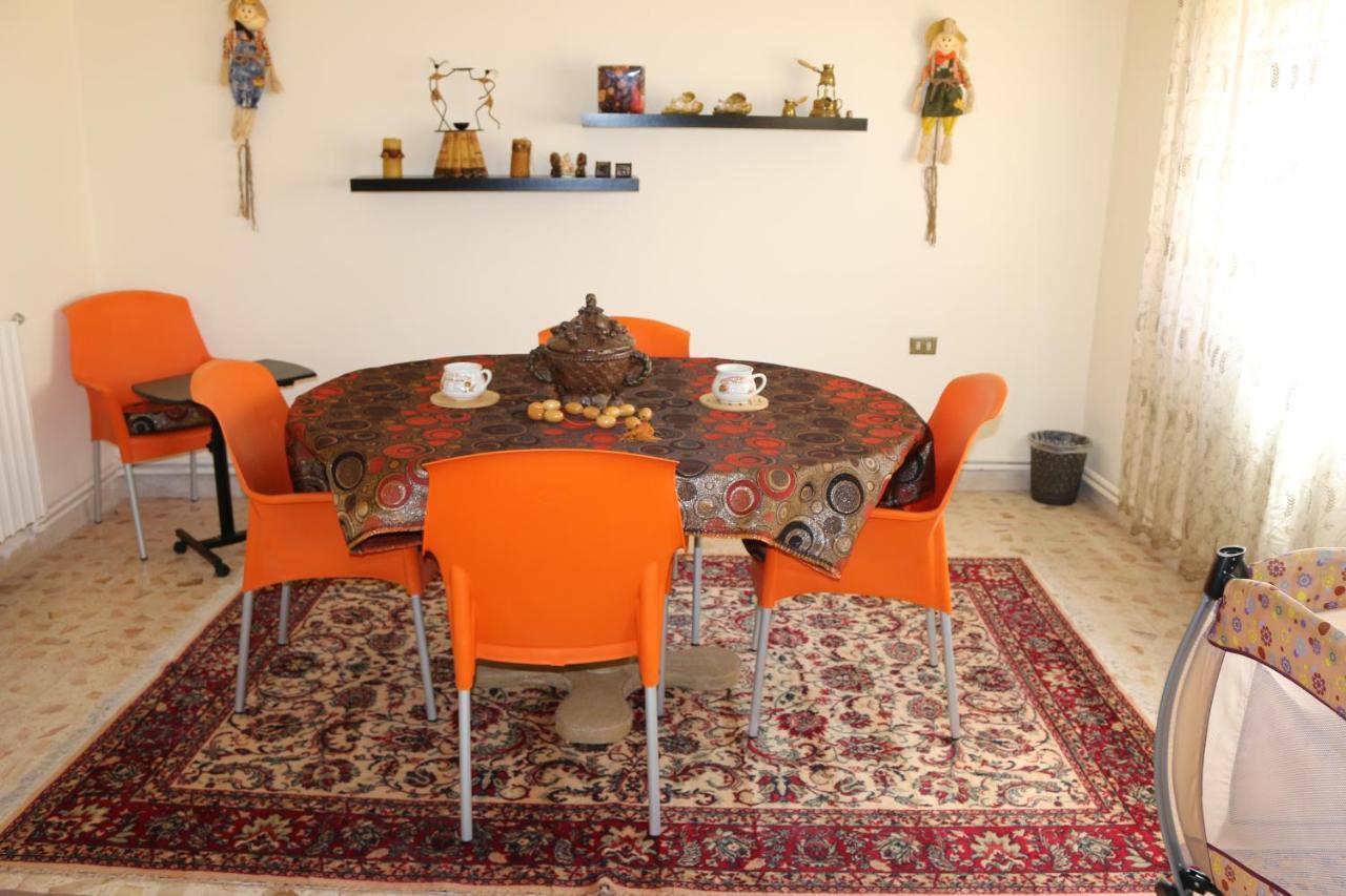 Alice & Andrew Apt. Few Steps To Madaba Old City Center Exterior foto